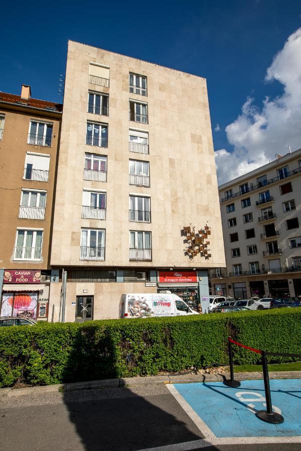 Danube Apartment Budapest Ngoại thất bức ảnh