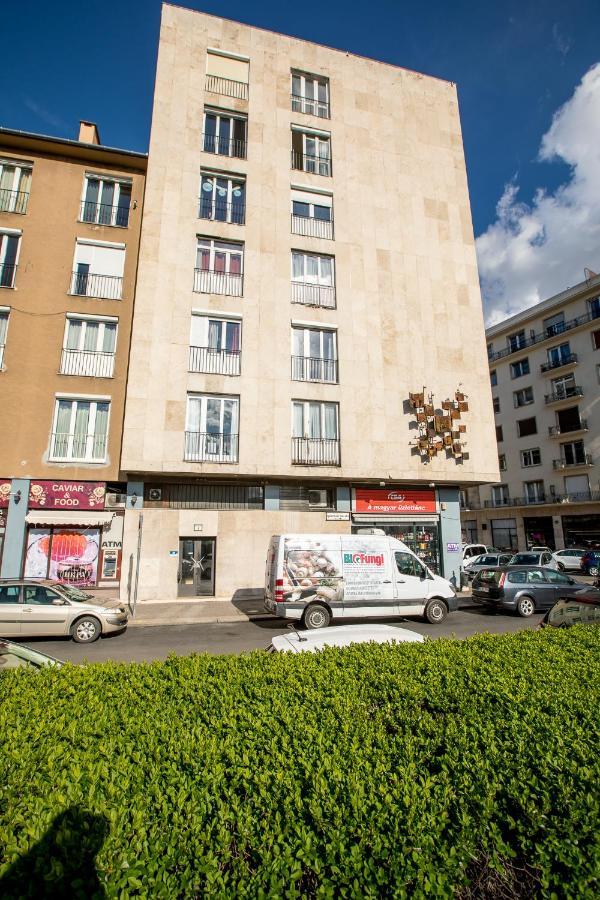 Danube Apartment Budapest Ngoại thất bức ảnh