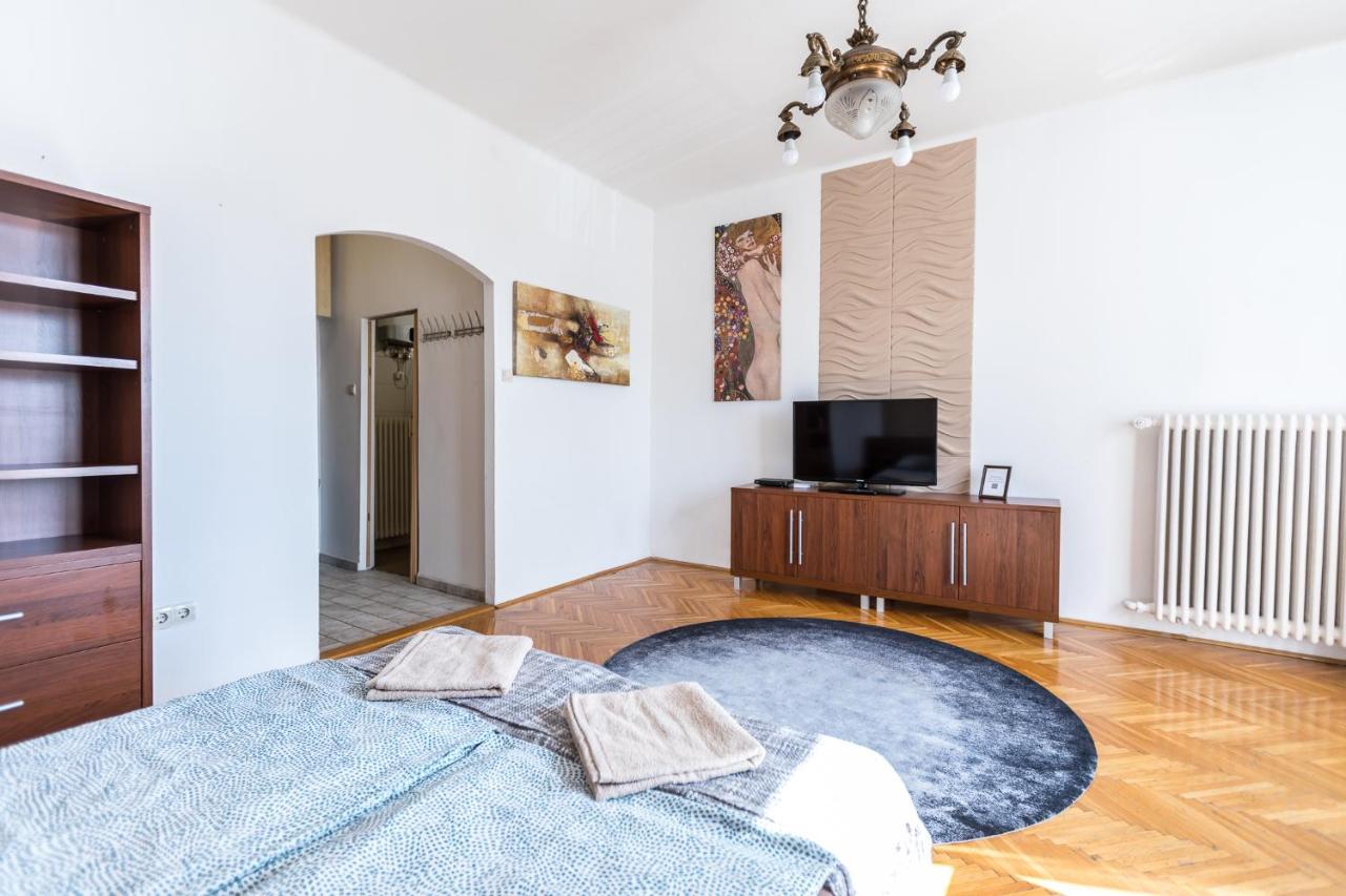 Danube Apartment Budapest Ngoại thất bức ảnh