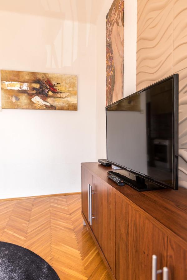 Danube Apartment Budapest Ngoại thất bức ảnh